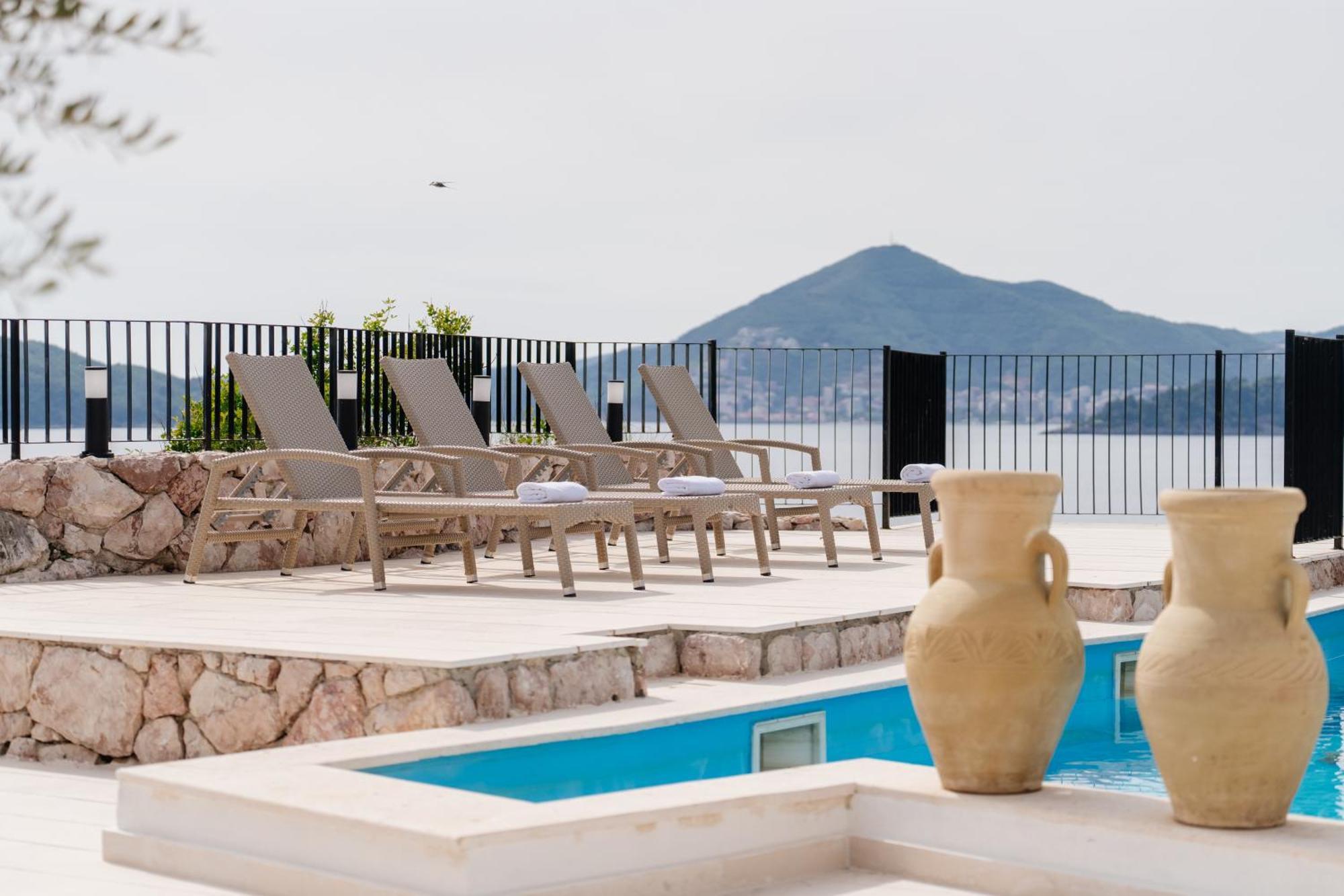 Blanche Cliff Apartments Sveti Stefan Exterior foto