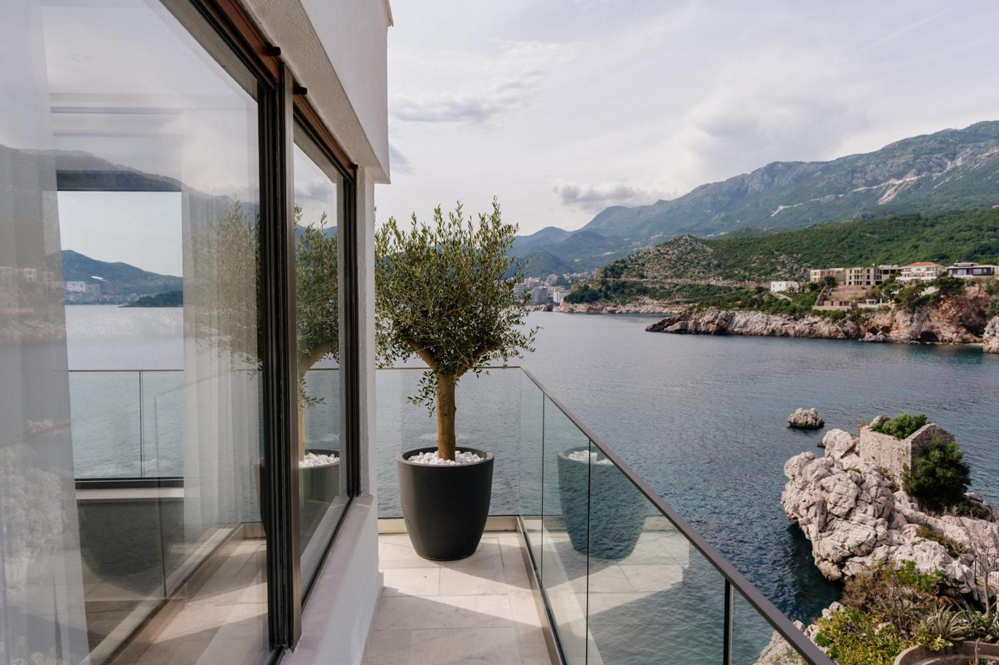 Blanche Cliff Apartments Sveti Stefan Exterior foto